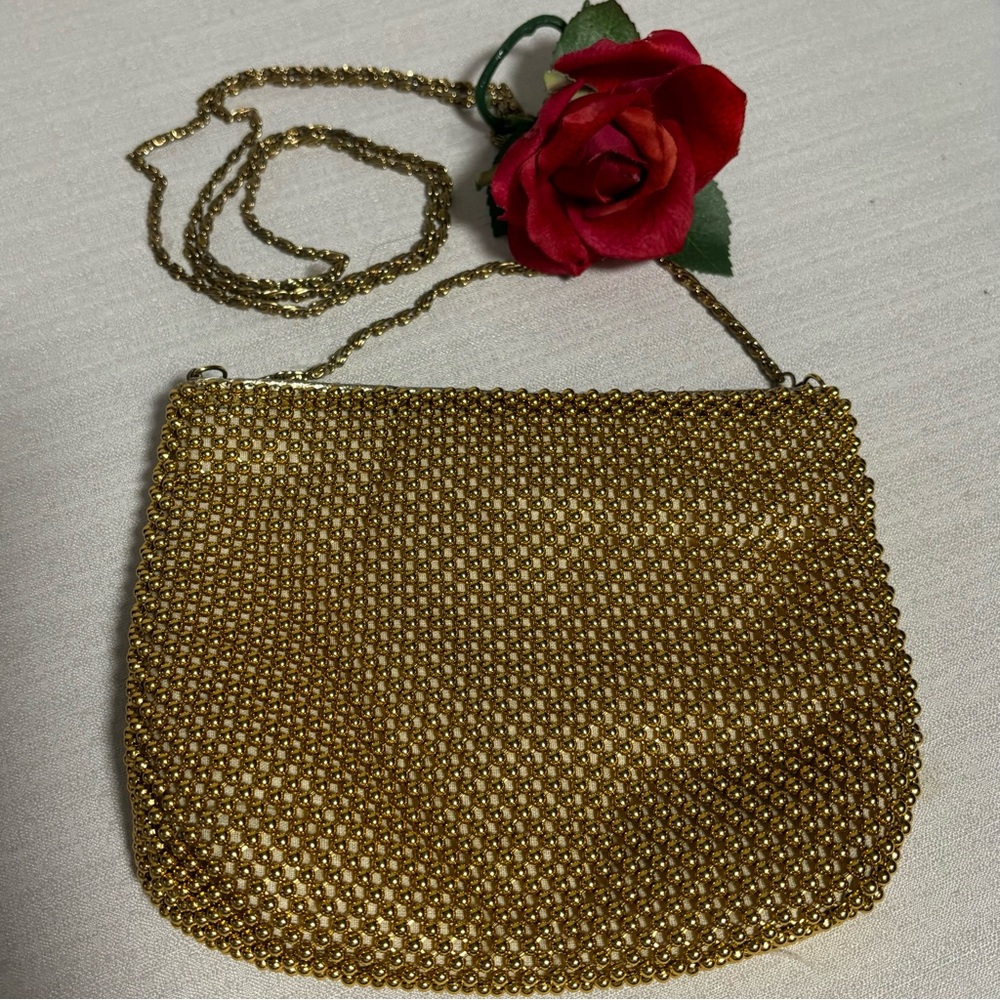 VTG  70s 80s Gold Mesh Overlay Crossbody Clutch with Chain Evening Mini Bag EUC